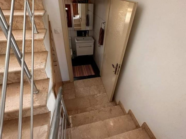 FAMAGUSTA MARAŞ UNMÖBLIERTE 4+2 DUPLEXVILLA ZU VERKAUFEN