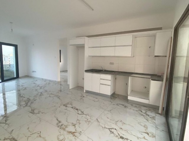 GAZİMAĞUSA BAYKAL SATILIK  2+1  PENTHOUSE 