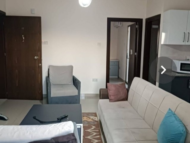 GAZİMAĞUSA SALAMİS CADDESİ KİRALIK EŞYALI 2+1 PENTHOUSE