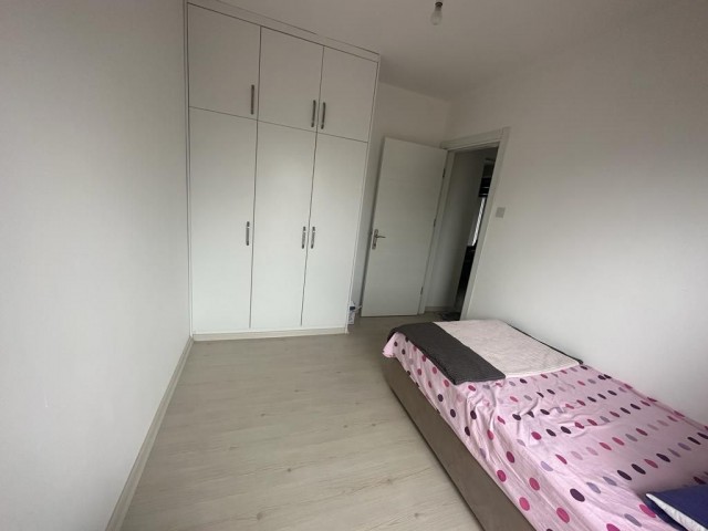 GAZİMAĞUSA ÇANAKKALE SATILIK EŞYALI 2+1 DAİRE