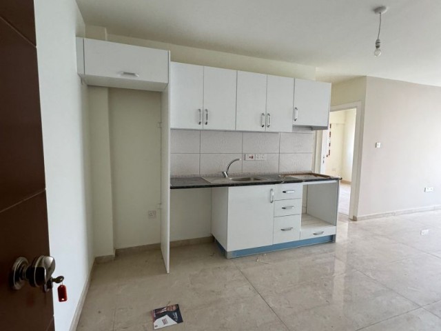 FAMAGUSTA DUMLUPINAR 2+1 NEUE WOHNUNG ZU VERKAUFEN