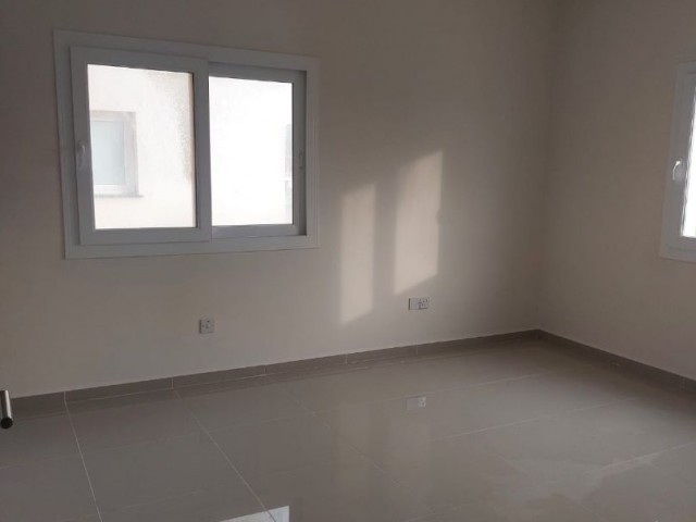 FAMAGUSTA YENIBOĞAZİÇİ UNFURNISHED 3+1 LUX NEW  FLAT FOR SALE