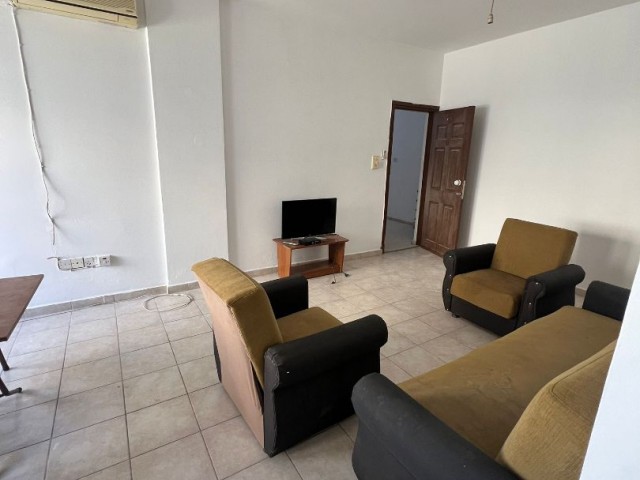 FAMAGUSTA TEKANT FURNISHED 2+1 FLAT FOR RENT