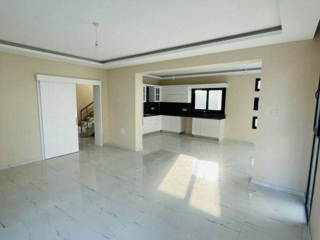 FAMAGUSTA YENIBOĞAZİÇİ UNFURNISHED 3+1 NEW DUPLEX  VILLA FOR SALE