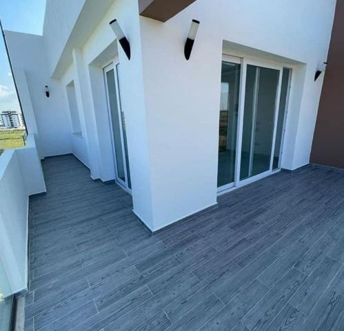 GAZİMAĞUSA KALİLAND SATILIK EŞYASIZ 2+1 PENTHOUSE