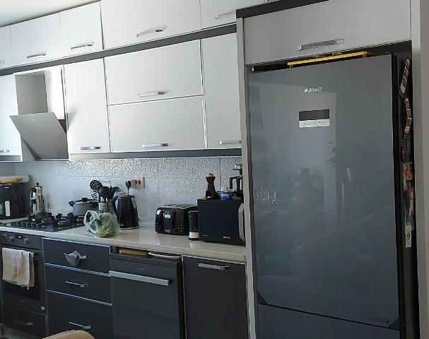 FURNISHED 2+1 FLAT FOR SALE IN İSKELE LONG BEACH