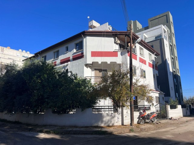 FAMAGUSTA TEKANT FULLY FURNISHED 1+1 FLATS FOR SALE