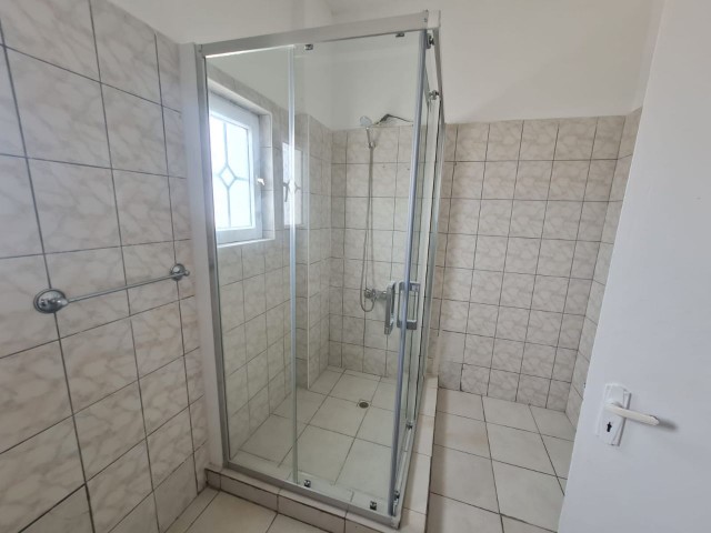 GAZİMAĞUSA BAYKAL KİRALIK AYLIK ÖDEMELİ  EŞYALI 3+1 PENTHOUSE