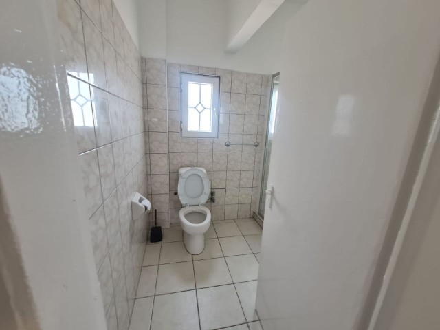 GAZİMAĞUSA BAYKAL KİRALIK AYLIK ÖDEMELİ  EŞYALI 3+1 PENTHOUSE