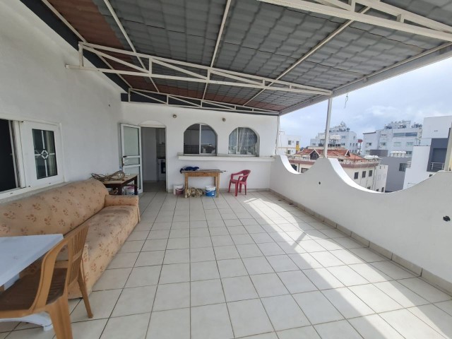 FAMAGUSTA BAYKAL FURNISHED 3+1 PENTHOUSE FOR RENT