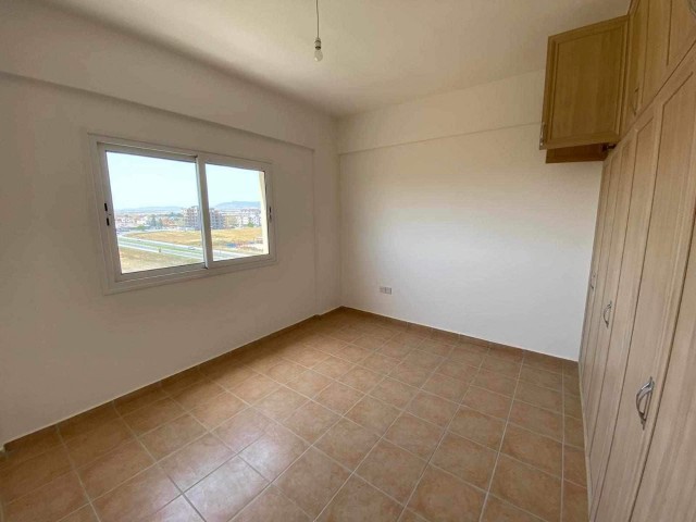 UNFURNISHED 2+1 FLAT FOR SALE IN İSKELE CENTER