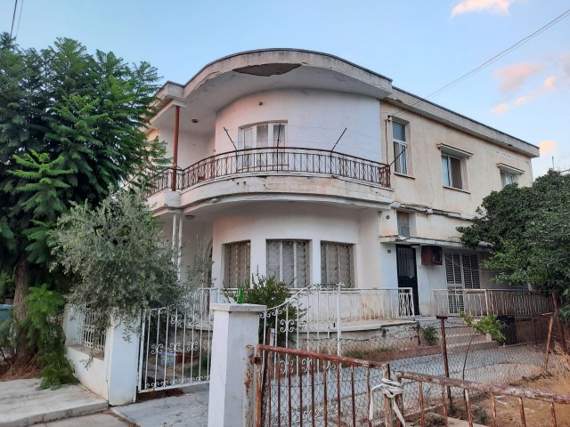 FAMAGUSTA MARAŞ 3+1 SEMI-DETACHED HOUSE FOR SALE