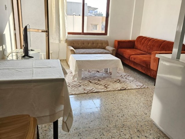 FAMAGUSTA KALILAND FURNISHED 2+1 FLAT FOR RENT WITH 3 MONTHS PAYMENT