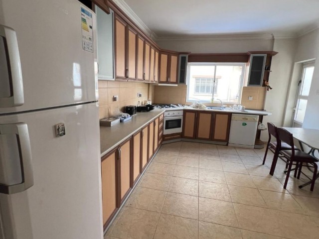 FAMAGUSTA KARAKOL FURNISHED 3+1 FLAT FOR RENT