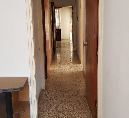 FAMAGUSTA KARAKOL TURK KOÇANLI UNFURNISHED 3+1 FLAT FOR SALE