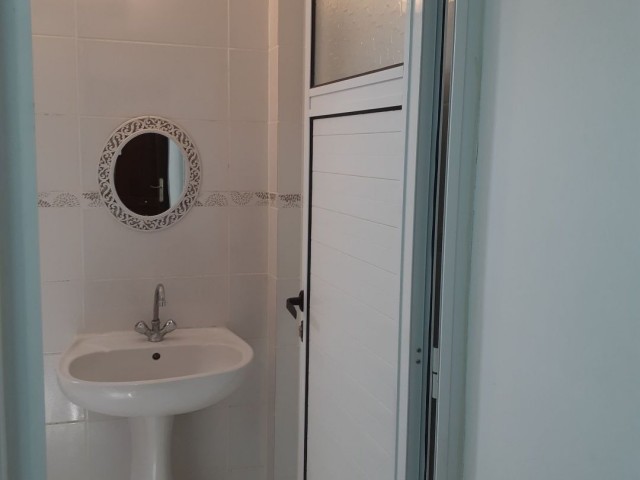 GAZİMAĞUSA KALİLAND KİRALIK EŞYALI 3 AY ÖDEMELİ 1+1 DAİRE