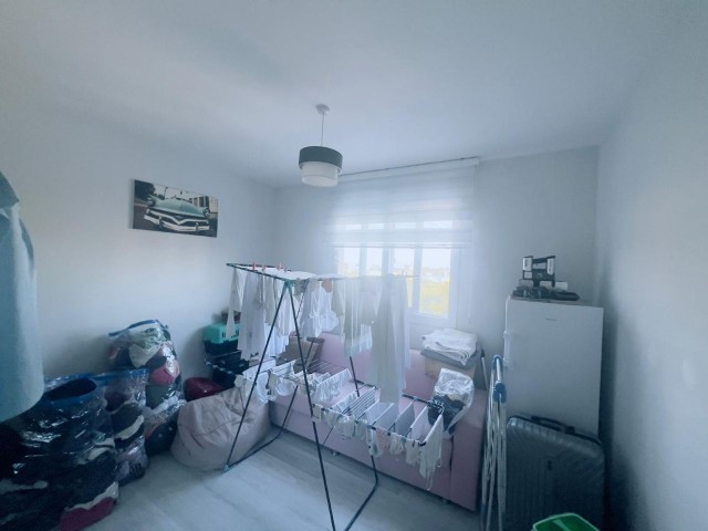 FAMAGUSTA MARAŞ FURNISHED 3+1 FLAT FOR SALE