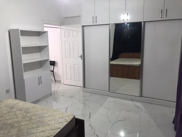 GAZİMAĞUSA SALAMİS CADDESİ ÜZERİNDE KİRALIK EŞYALI 1+1 DAİRE 