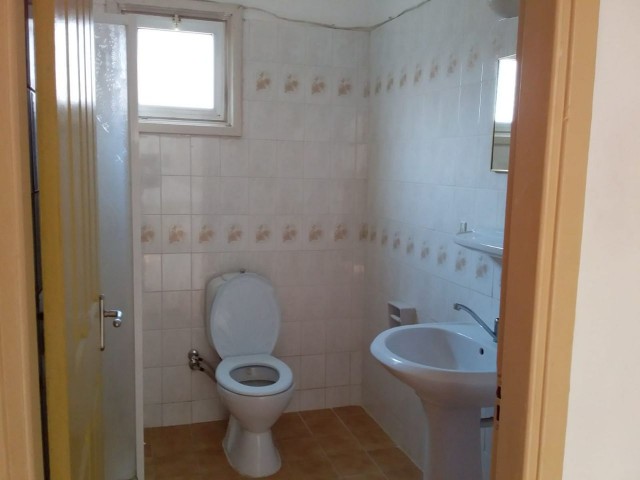 FAMAGUSTA KARAKOL FURNISHED 3+1 FLAT FOR RENT