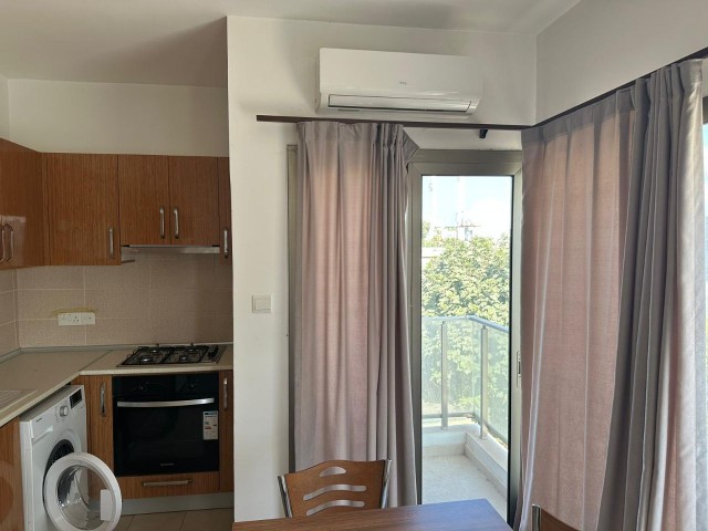 GAZİMAĞUSA SAKARYA SATILIK EŞYALI 1+1  DAİRE 