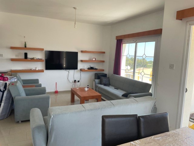 FAMAGUSTA GÜLSEREN FURNISHED 3+1 FLAT FOR RENT