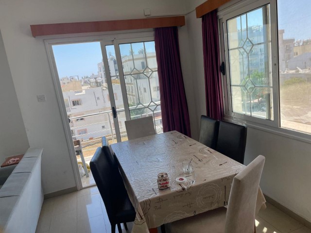 FAMAGUSTA GÜLSEREN FURNISHED 3+1 FLAT FOR RENT