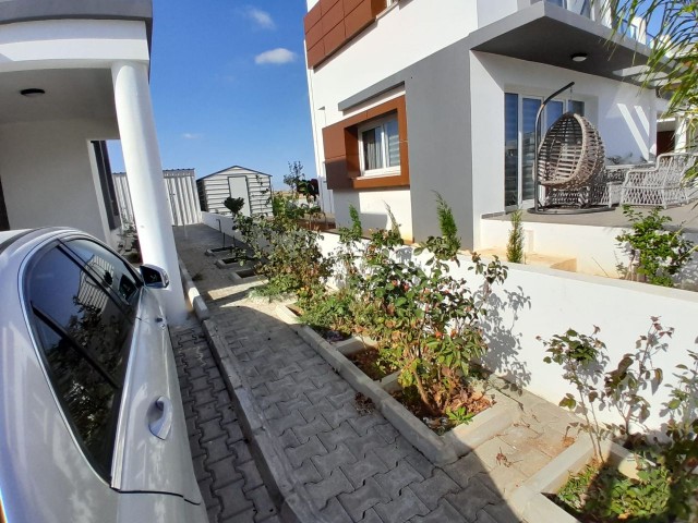 UNFURNISHED 3+1 DUPLEX VILLA FOR SALE IN FAMAGUSTA MORMENEKŞE