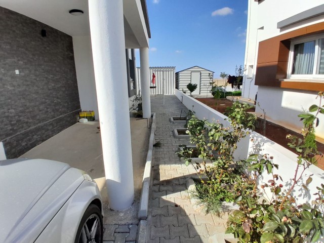 UNFURNISHED 3+1 DUPLEX VILLA FOR SALE IN FAMAGUSTA MORMENEKŞE