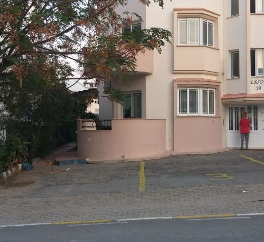 Girne Merkezde 3+1 Satılık Daire