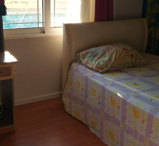 3+1 Wohnung Im Zentrum Von Kyrenia Zu Verkaufen ** 