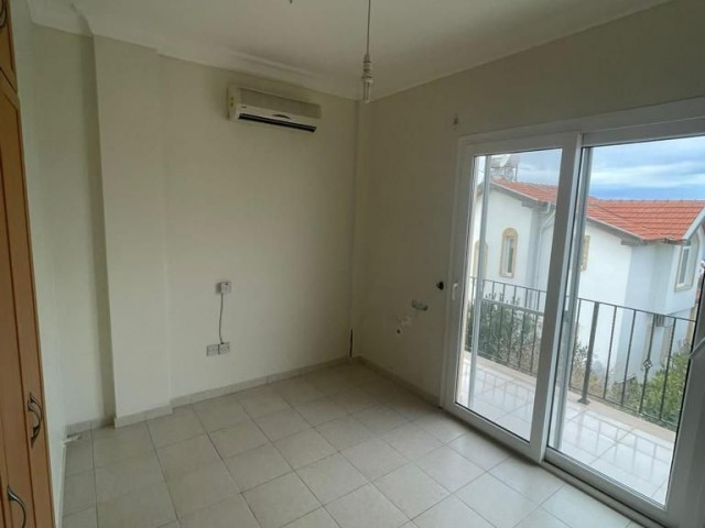 3+1 Satılık Villa Karşıyaka 