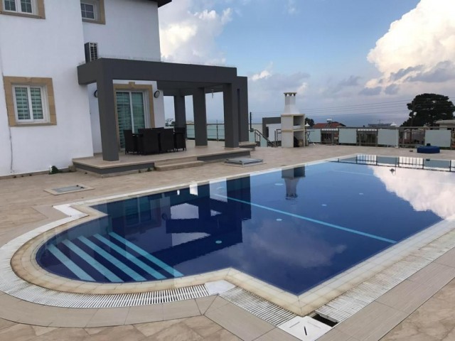 3+1 Çatalköy Villa for Rent ** 