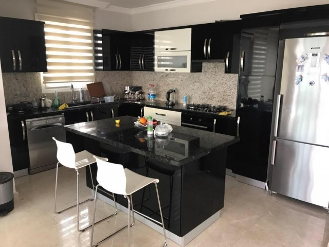 3+1 Çatalköy Villa for Rent ** 