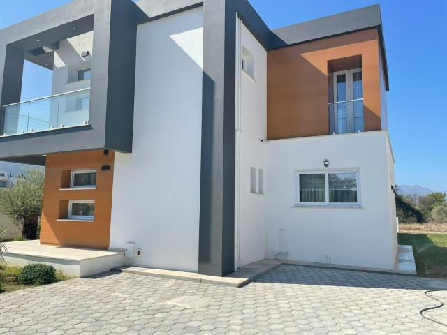 4+1 Smart Villa with Pool for Sale ** 