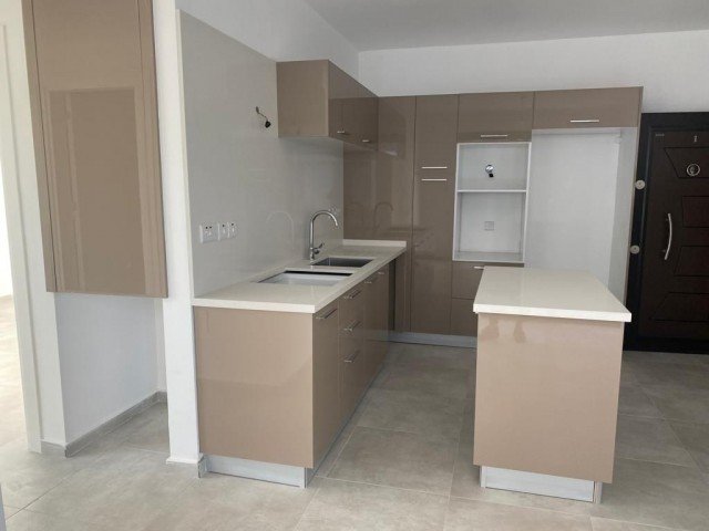 2+1 Wohnung zum Verkauf im Kyrenia Center