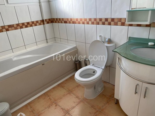 Çatalköy Kiralık Havuzlu Villa 