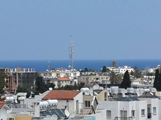 اقامتگاه برای فروش in Girne Merkez, گیرنه