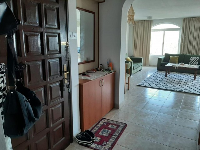 2+1 For Sale Kyrenia Center Apartment