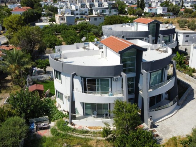 1+1 For Sale Kyrenia Center Fully Furnished 