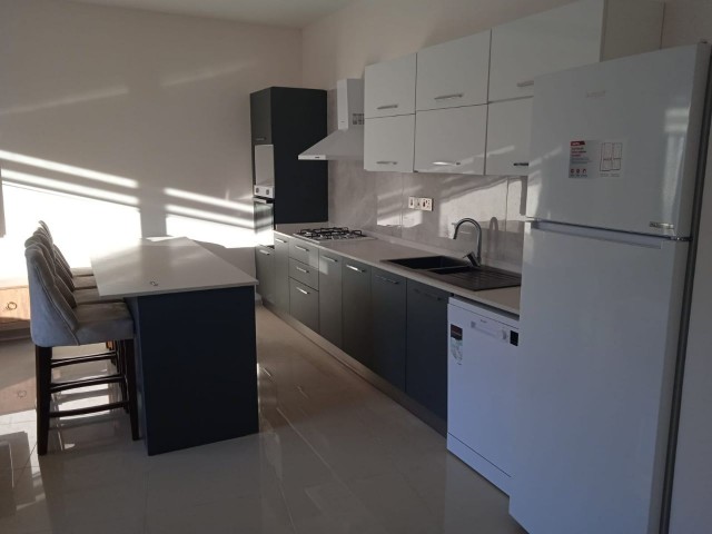 Kyrenia Center Flat For Rent 3+1