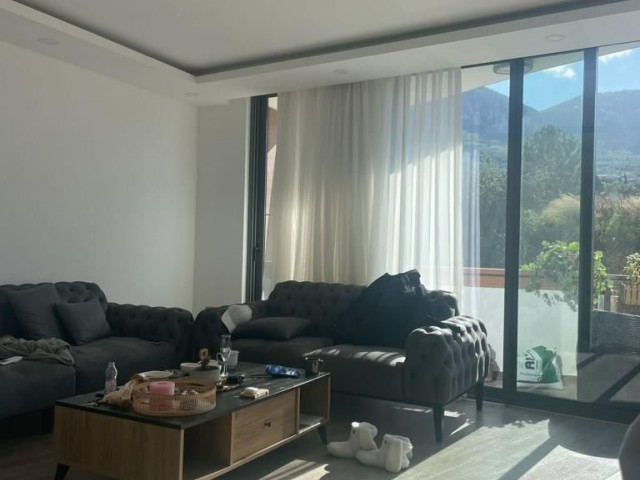 Zu verkaufen 2+1 Girne Zentrum Wohnung