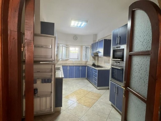 Çatalköy 4+1 Villa for Rent