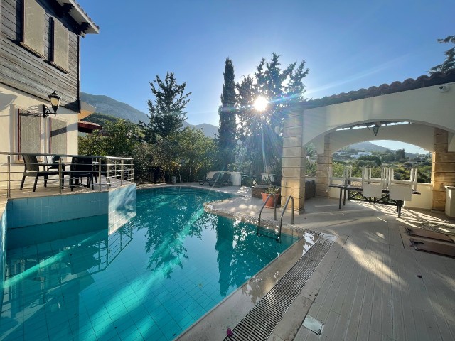 Villa To Rent in Bellapais, Kyrenia