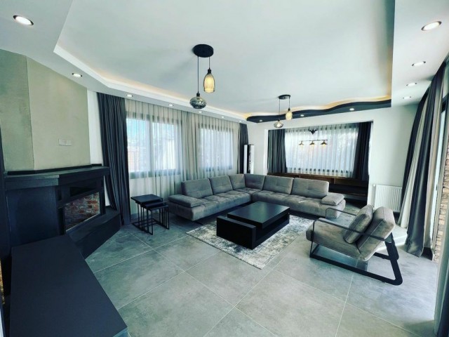 4+1 4 ROOMS 4 ROOMS ENSUITE JACUZZI PRIVATE POOL CENTRAL HEATING ULTRA LUXURY VILLA WITH SUPERIOR QUALITY AND MODERN ARCHITECTURE IN GİRNE ALSANCAK. . .  