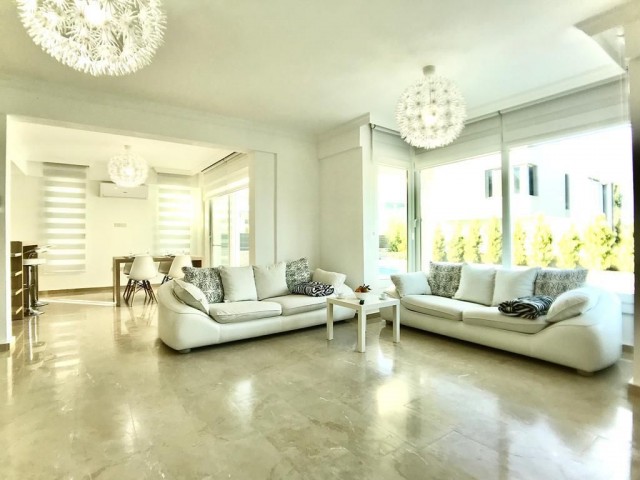 3+1 FULLY FURNISHED LUXURY VILLA WITH PRIVATE POOL AND PARKING LOT FOR DAILY OR MONTHLY RENT IN ALSANCAK. 