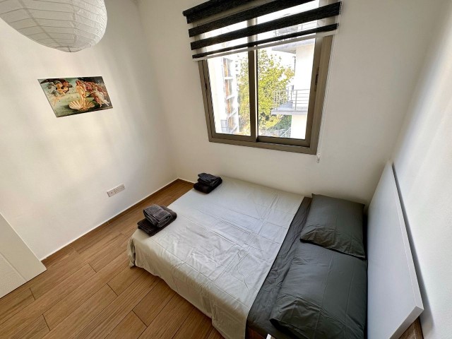 GİRNE MERKEZDE, KAR MARKET CİVARI FUL EŞYALI 2+1 DAİRE