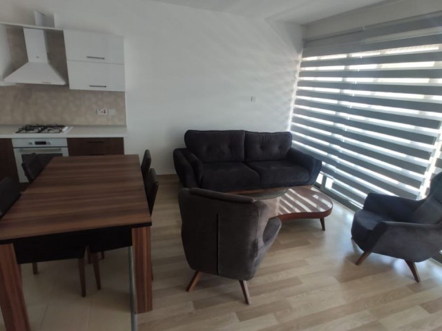 GİRNE MERKEZDE SIFIR EŞYALI 2+1 DAİRE