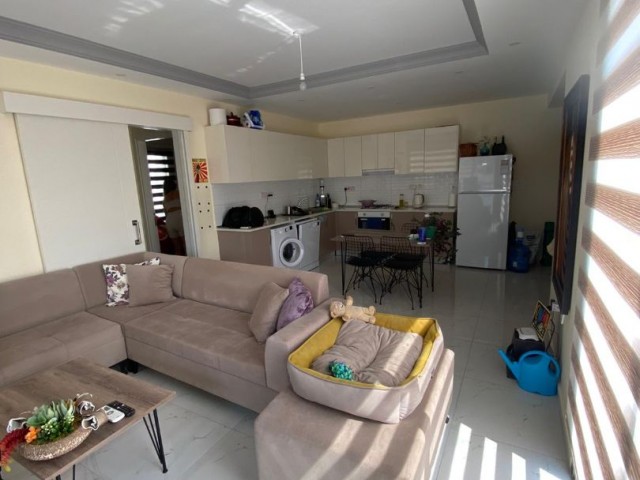 2+1 Wohnung in Kyrenia Alsancak ** 