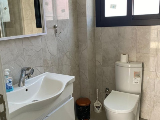 Girne Karaoğlanoğlu harika manzaralı, geniş, özel havuzlu kiralık/satılık villa