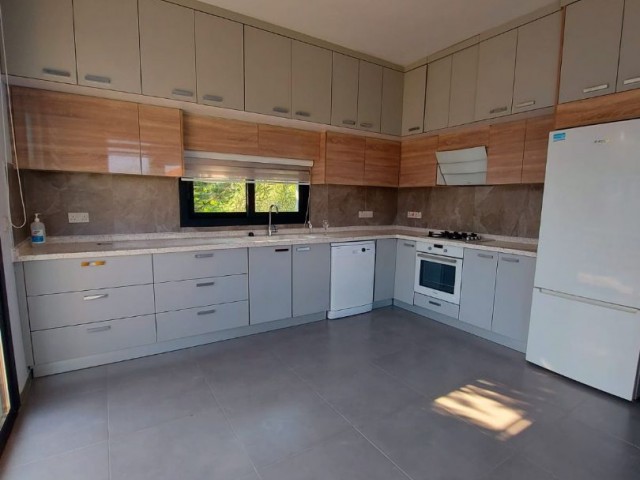 Villa To Rent in Çatalköy, Kyrenia